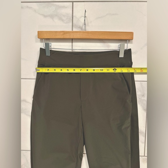 Athleta BROOKLYN MID RISE ANKLE PANT, Olive Green, size 0 - Picture 5 of 7